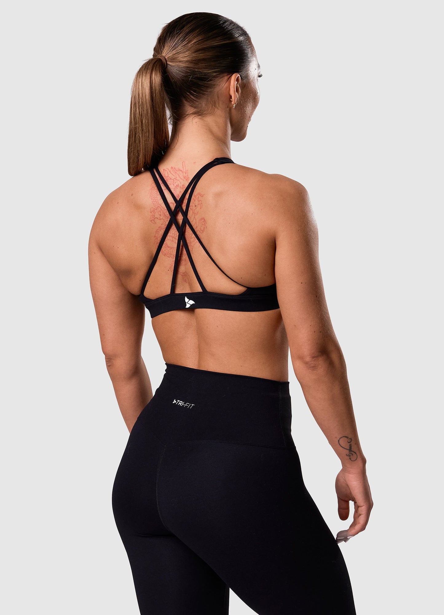 ROXI High Neck Sports Bra BLACK EDITION